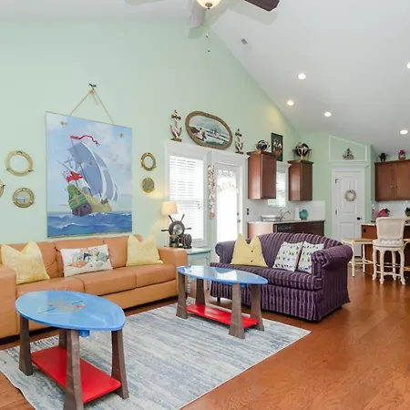 Salt Air Cottage By Bryant Real Estate